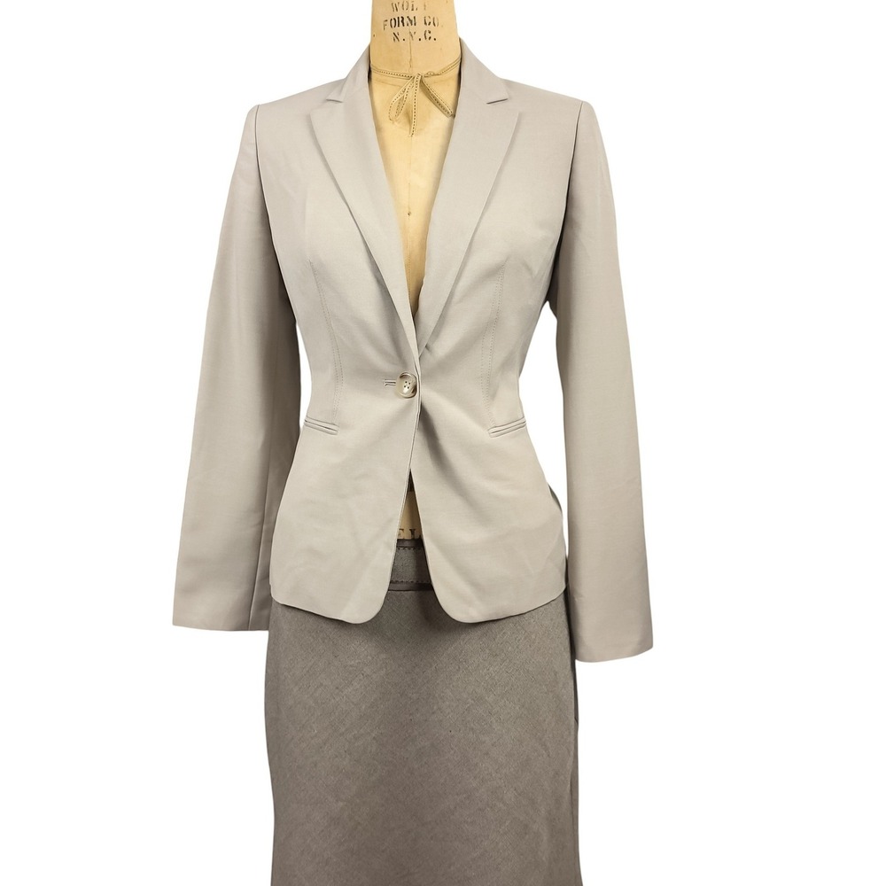 Kasper Beige One Button Blazer Leopard Lining Minimalist Elevated Workwear 2 S